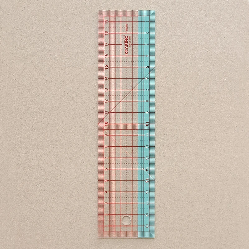 20-сантиметровая нескользящая двухцветная многофункциональная измерительная линейка: Высокая прозрачность, гибкость, идеально подходит для тканей и дизайна одежды Изображение 3