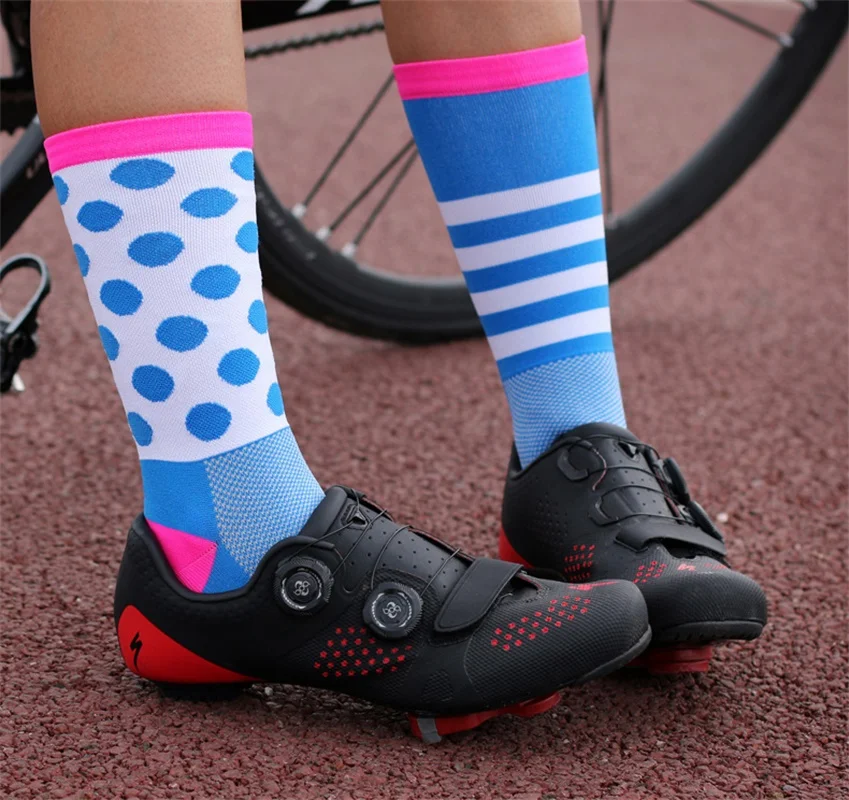 2024 НОВЫЕ профессиональные носки для шоссейных велосипедов Ice Cloth для женщин, высокоэластичные гелевые велосипедные носки, спортивные для девочек, нескользящие, DH-G02 Изображение 1