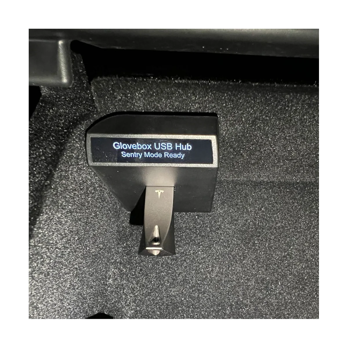Бардачок Док-станция для Tesla Model 3 Y Зарядное устройство USB Shunt Hub Адаптер 2.0 Удлинитель с питанием от разветвителя для передачи данных Изображение 1