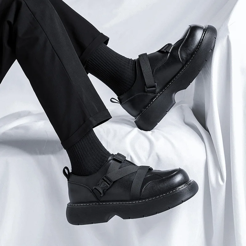 Мужская кожаная повседневная обувь Модный Бандажный дизайн, мужские Оксфорды на платформе, Лоферы-слипоны с толстой подошвой, Уличная одежда в стиле панк Изображение 1