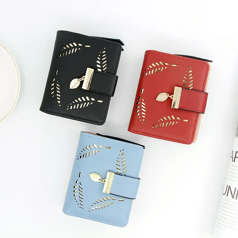 Новый простой и универсальный модный женский кошелек от интернет-знаменитостей, однотонный клатч с простой пряжкой, полый ID Изображение 0