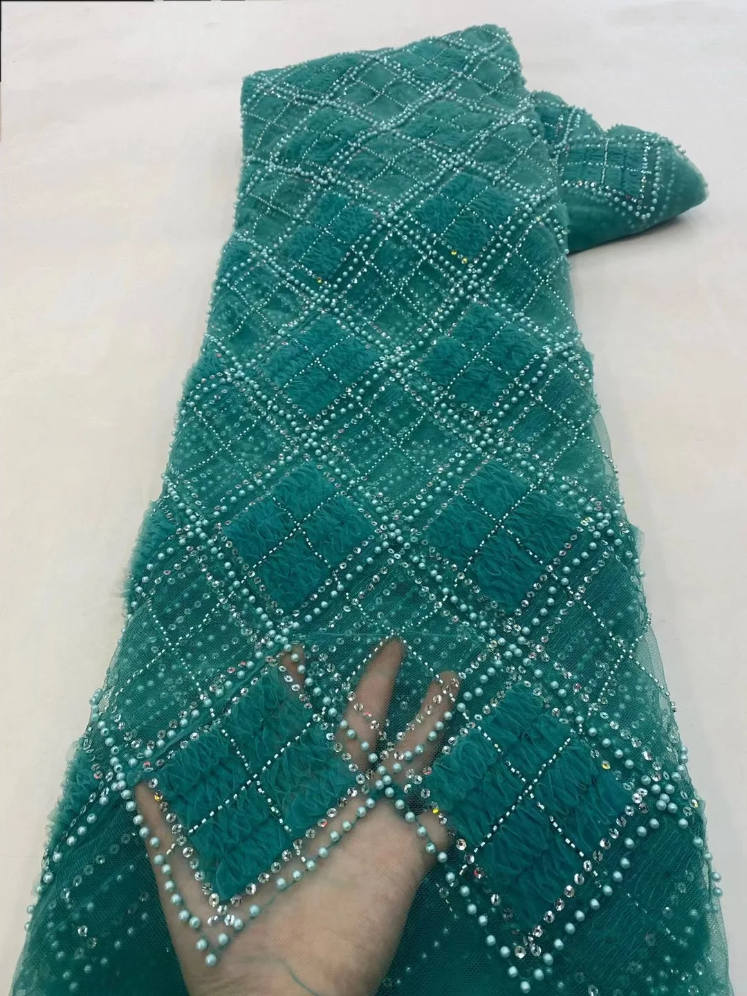 Африканская 3D цветочная роскошная кружевная ткань из бисера 2023, высококачественная вышивка, французский тюль, сетка, жемчужное свадебное кружево z5670 Изображение 5