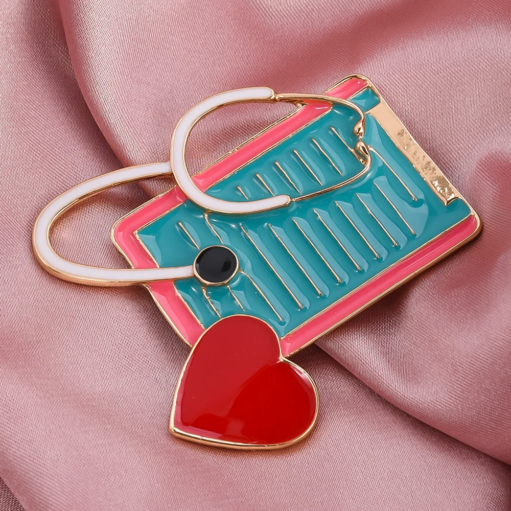 Модный медицинский стетоскоп, синяя брошь в виде блокнота, красные эмалированные булавки в форме сердца, значок доктора и медсестры для студенческого подарка Высокого качества Изображение 2