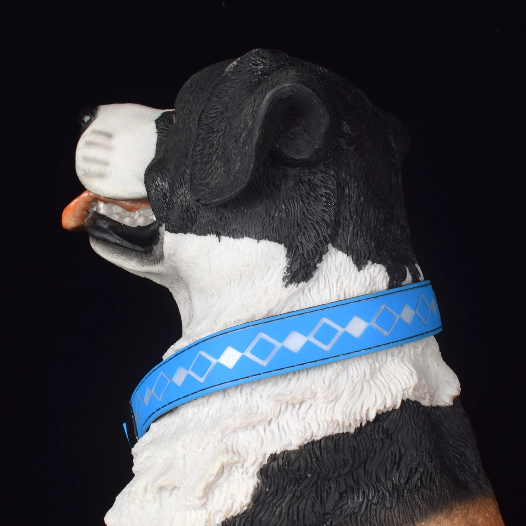 Светящийся В Ночи Светодиодный Ошейник Для Собак USB Перезаряжаемый 15 Режимов Мигающий Светодиодный Ошейник Для Собак аксессуары для домашних животных Изображение 0