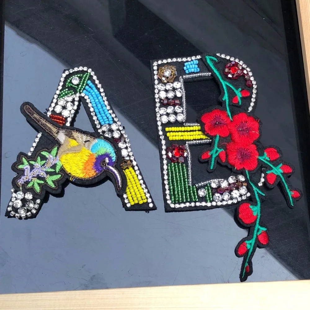 Ткань с большими буквами A B патч DIY аксессуары для украшения костюма цветок сливы птица вышивка цветы аппликация для ногтей бусина патч Изображение 0